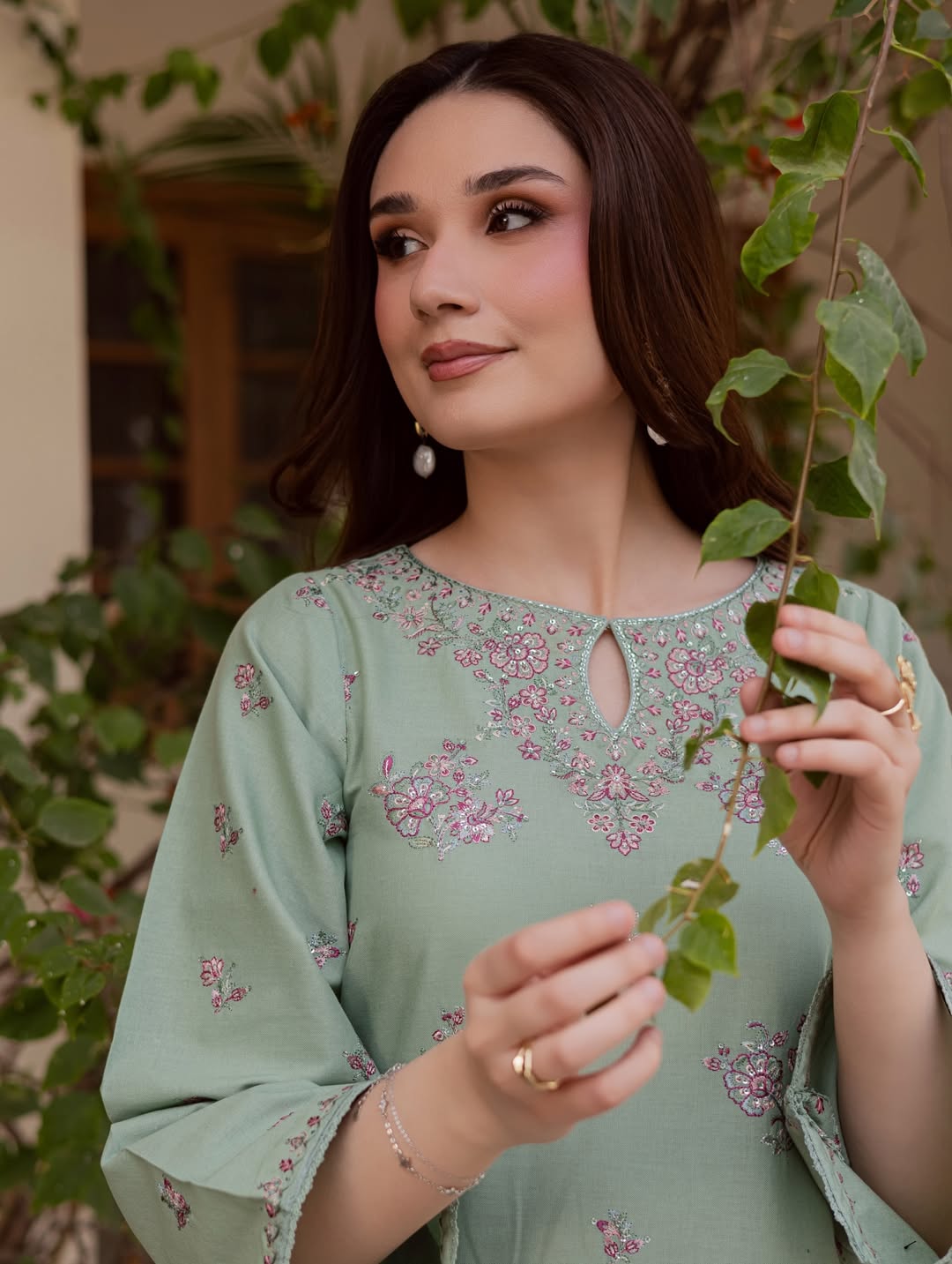 Aroosh Embroidered - 2pc