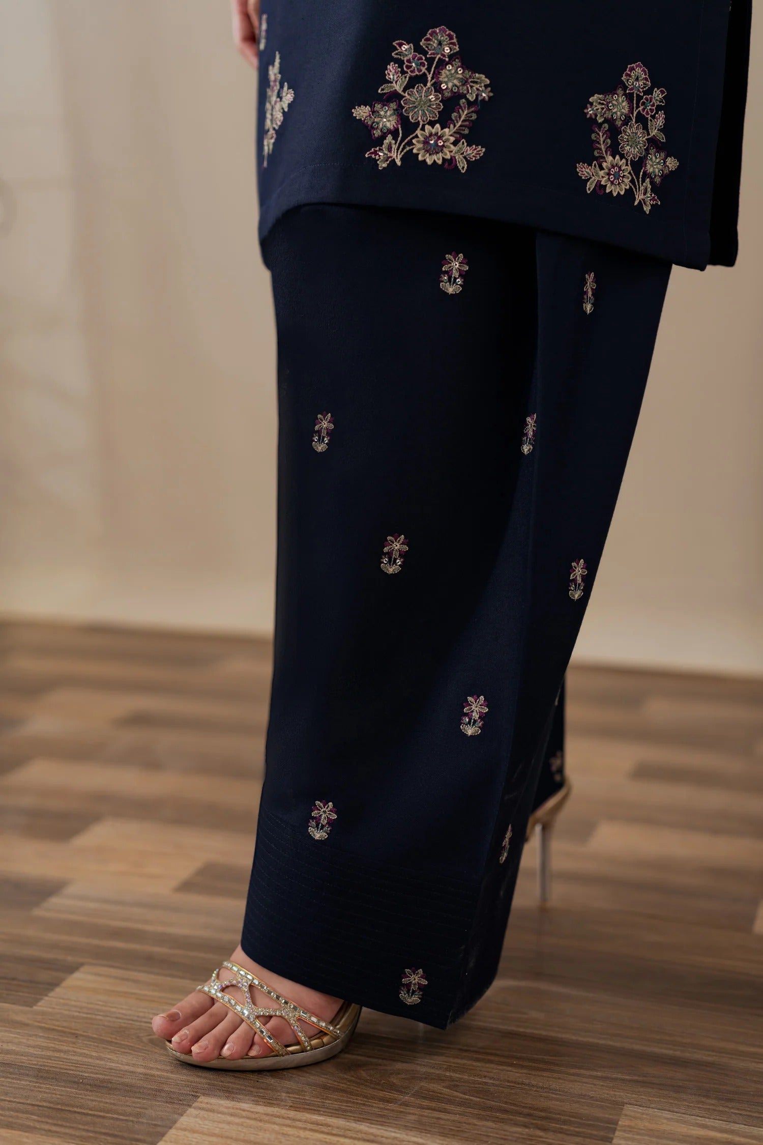 Mehjbeen 2PC - Lawn