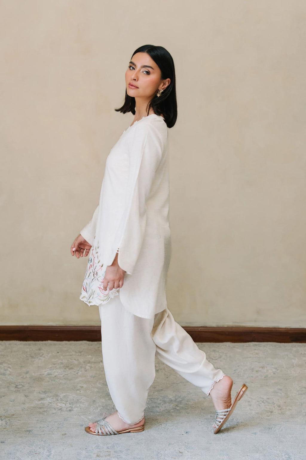 Zeenat - 2pc